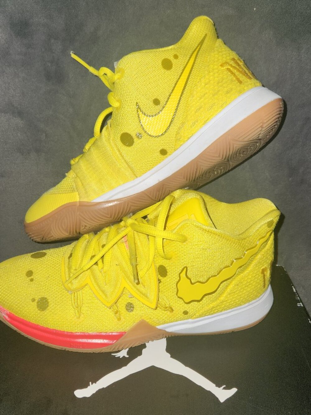 Spongebob Kyrie 5